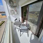 Luxury 2 Bedroom Residence By A1 - 202