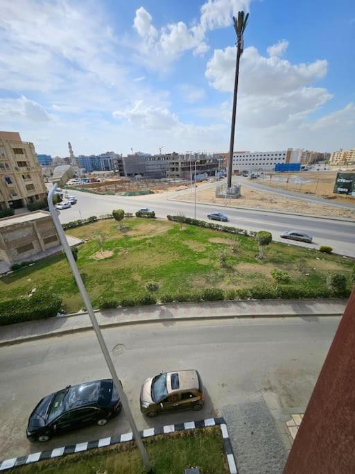 Luxury 2 Bedroom By A1 - 202 * Cairo