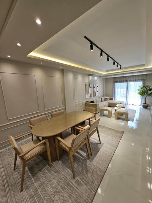 Apartment Luxury 2 Bedroom By A1 - 202 Cairo